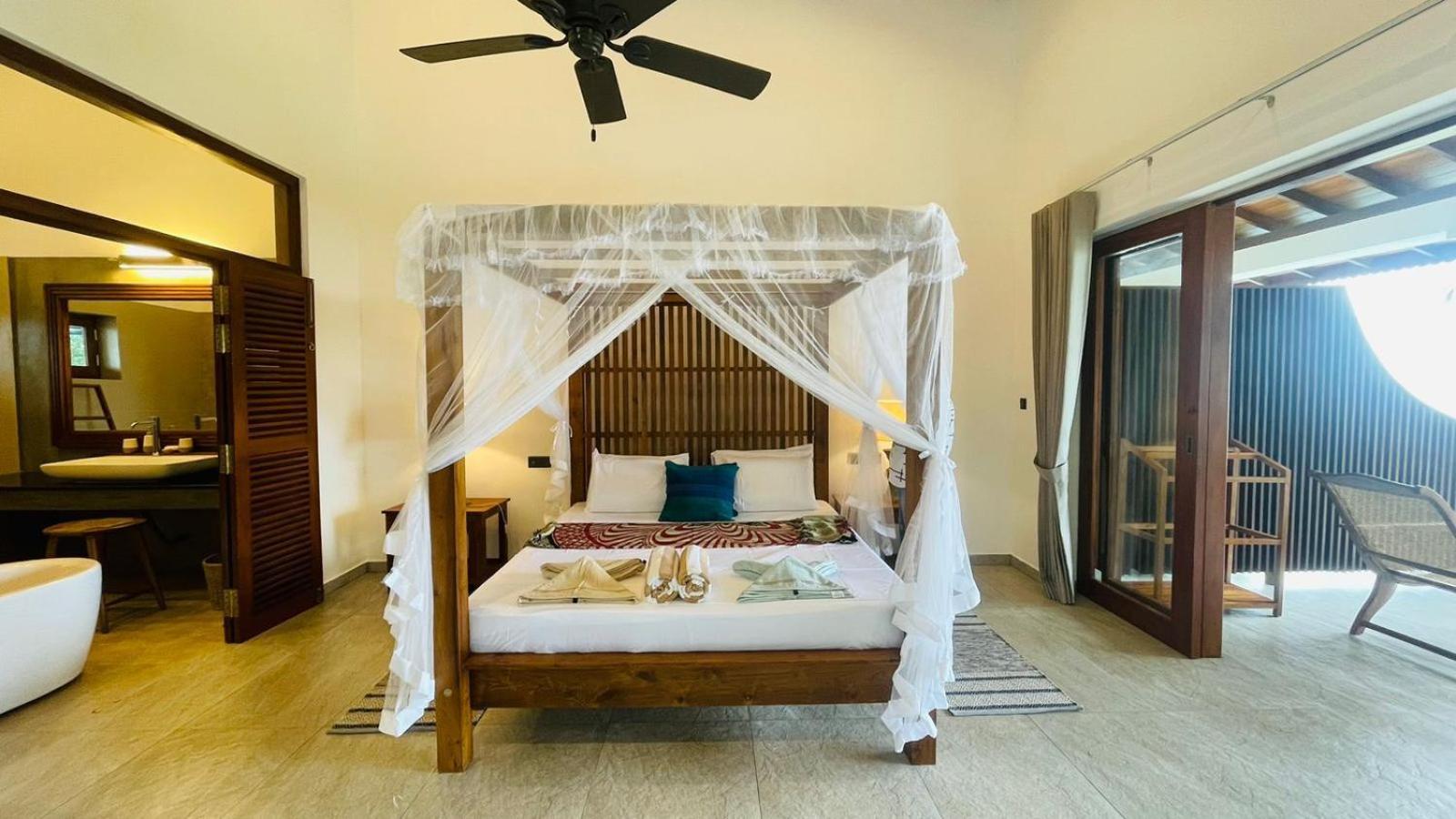 Sea Star Boutique Hotel هيكادوفا المظهر الخارجي الصورة